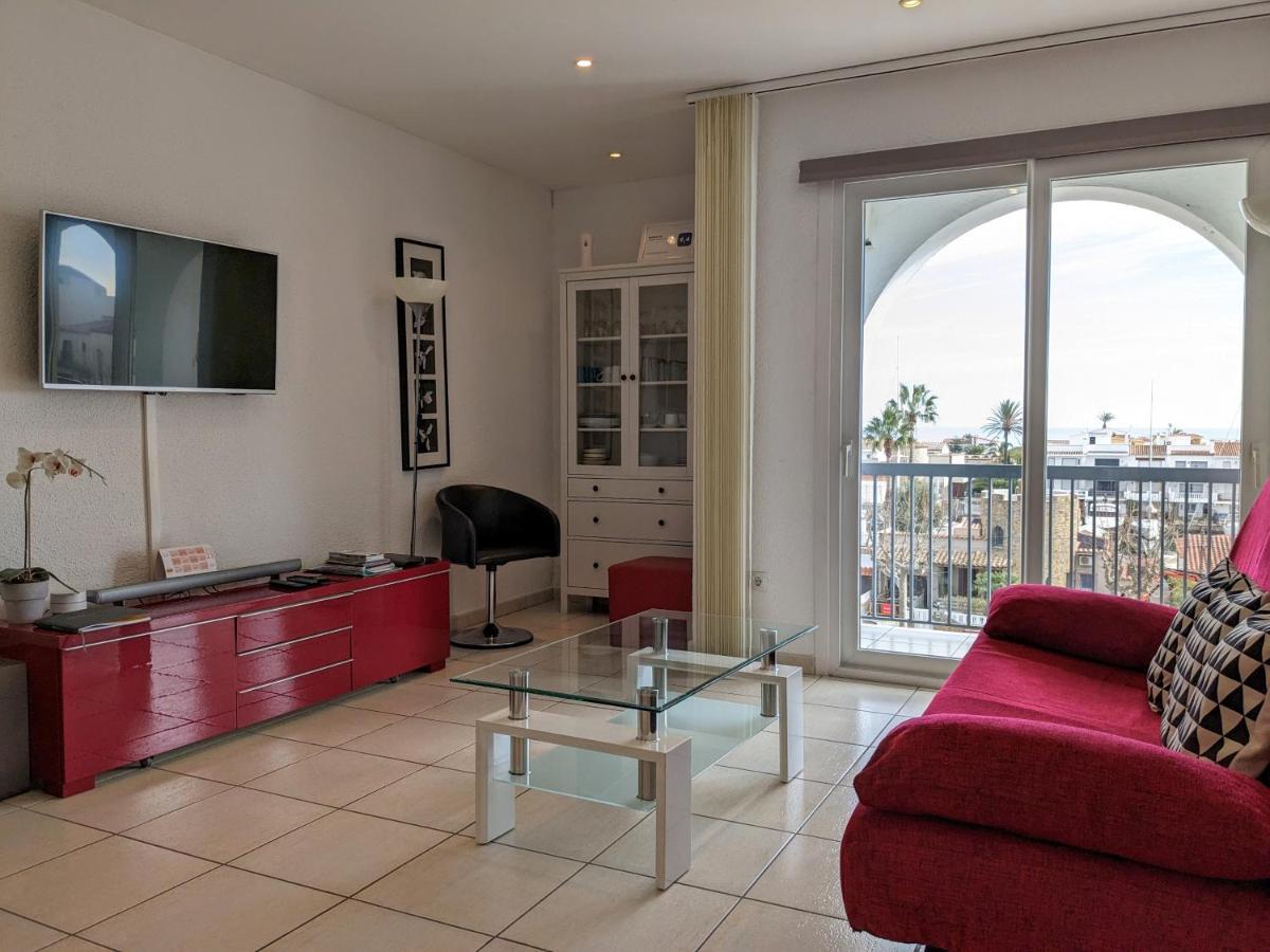 אמפוריבראבה Absolute Apartment מראה חיצוני תמונה