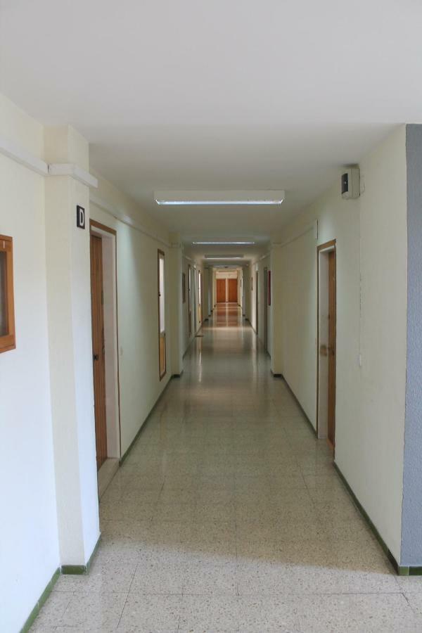 אמפוריבראבה Absolute Apartment מראה חיצוני תמונה